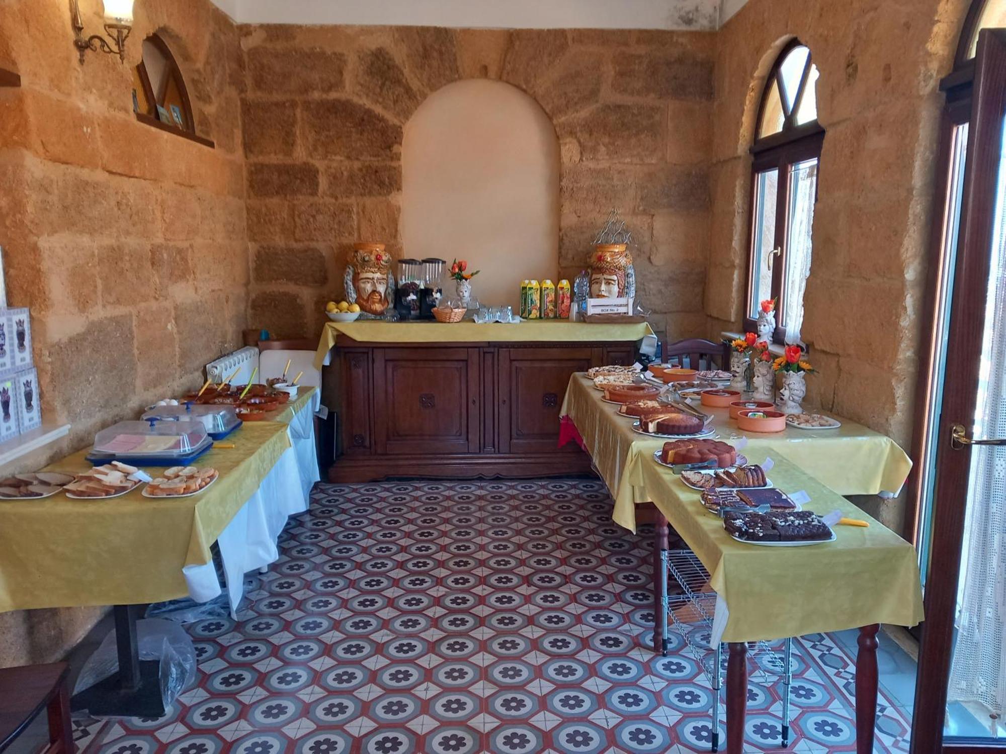 B&B Batara - "La Terrazza Del Centro" Agrigento Exterior foto