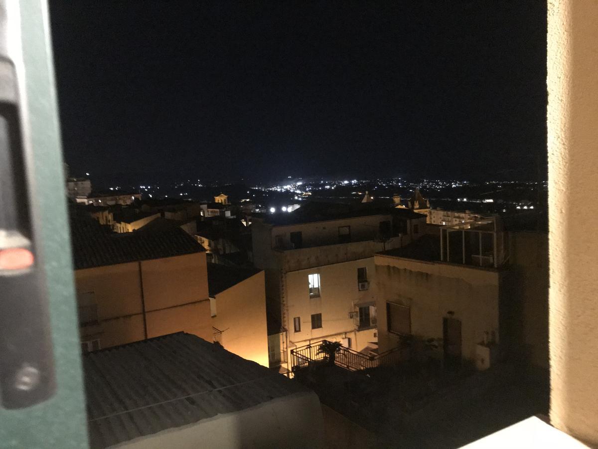 B&B Batara - "La Terrazza Del Centro" Agrigento Exterior foto